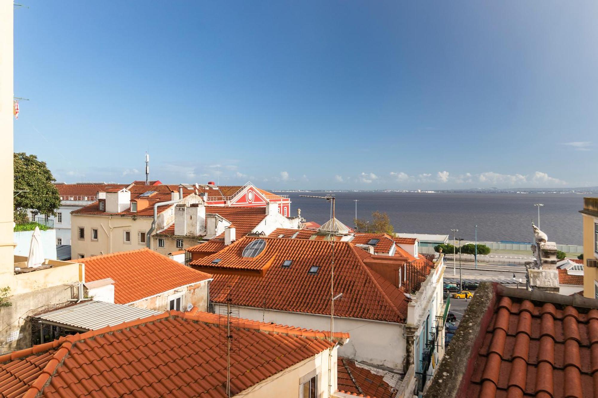 Delightful & Quirky With River Views Lisboa Eksteriør billede