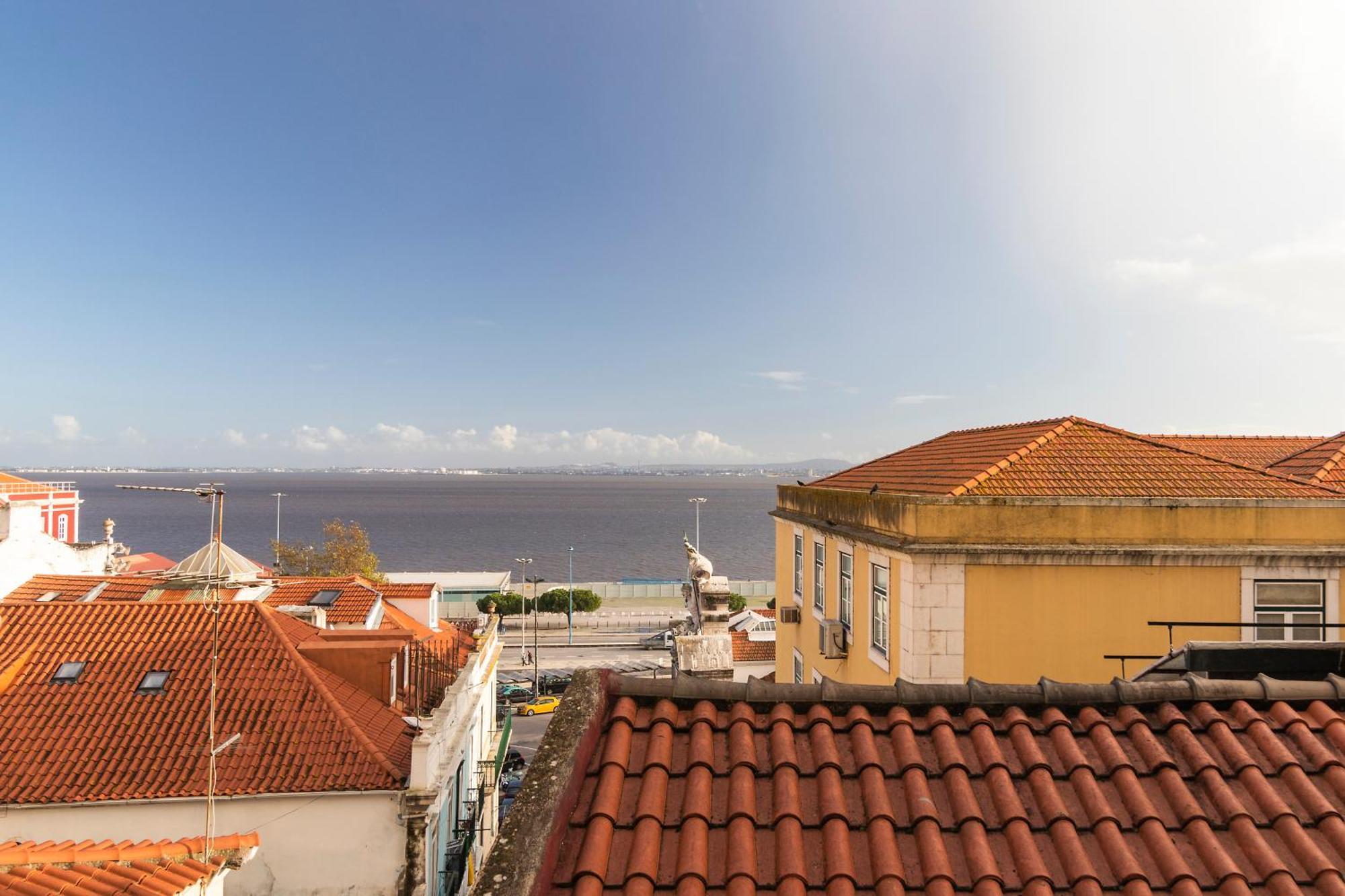 Delightful & Quirky With River Views Lisboa Eksteriør billede